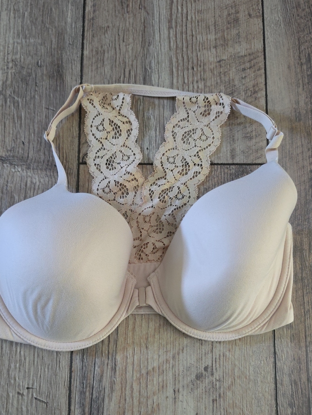 Victoria's Secret Lace Racerback Push-Up Bra - Cream